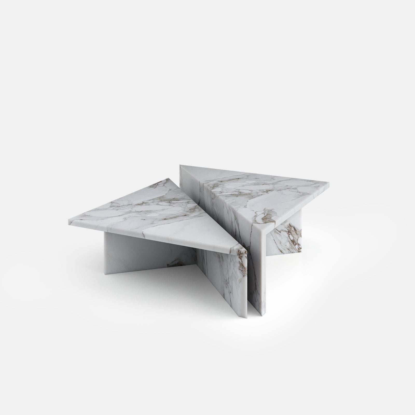 Table basse modulaire Dièdre composée de deux éléments triangulaires, configuration en Arabescato Corchia.